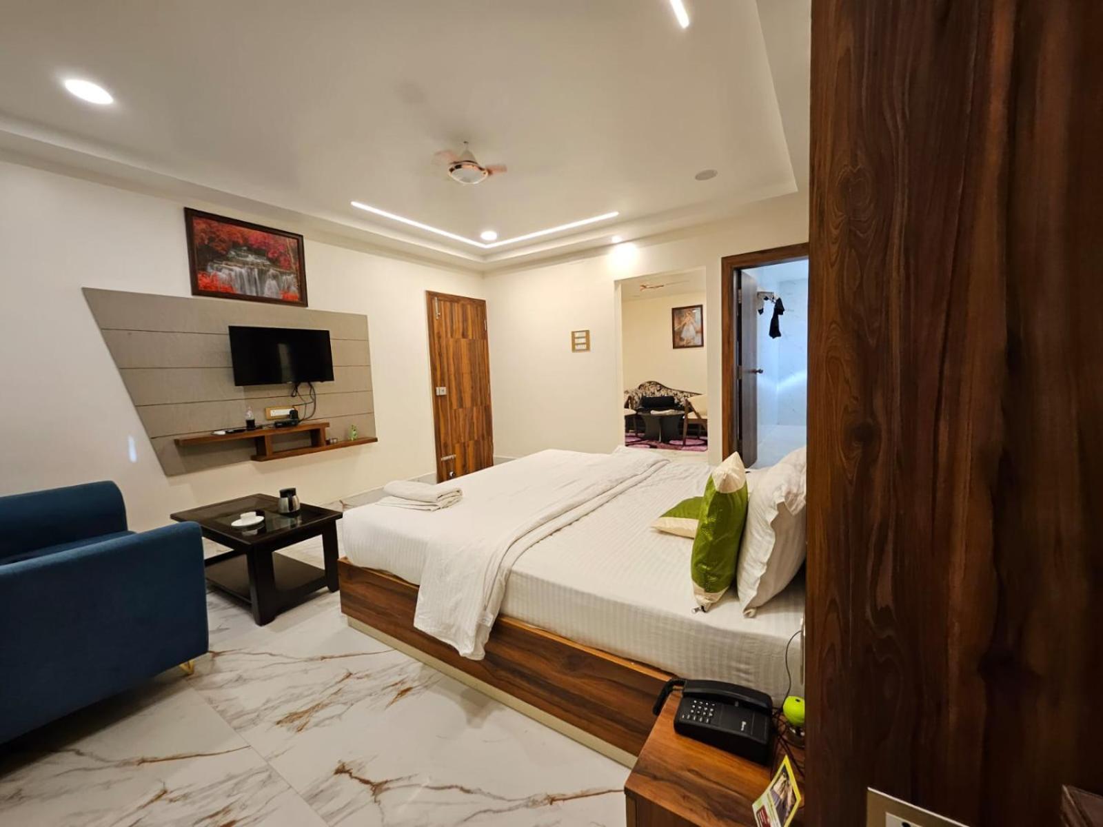 Hotel Maa Laxmi Palace Deoghar Dış mekan fotoğraf
