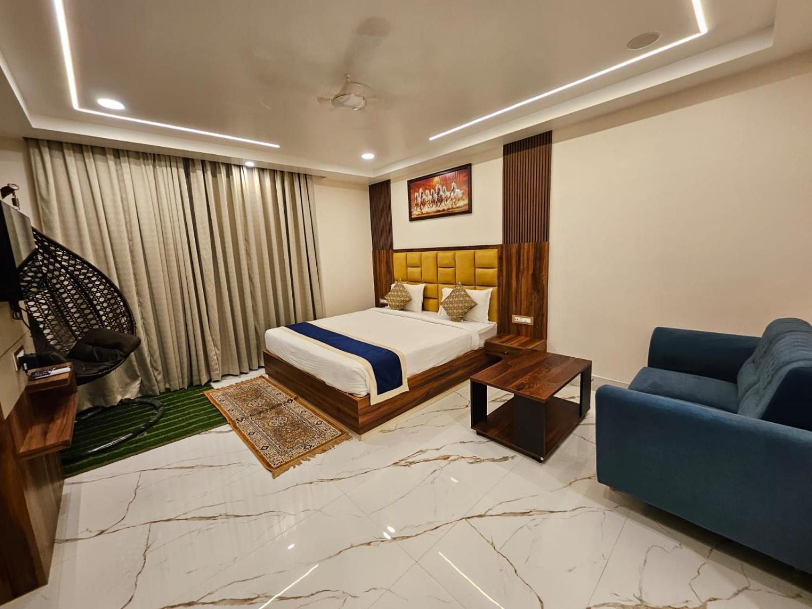 Hotel Maa Laxmi Palace Deoghar Dış mekan fotoğraf