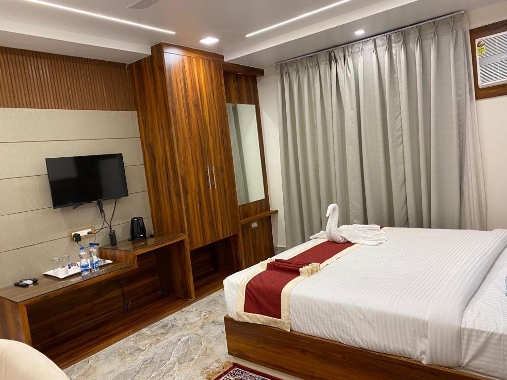 Hotel Maa Laxmi Palace Deoghar Dış mekan fotoğraf